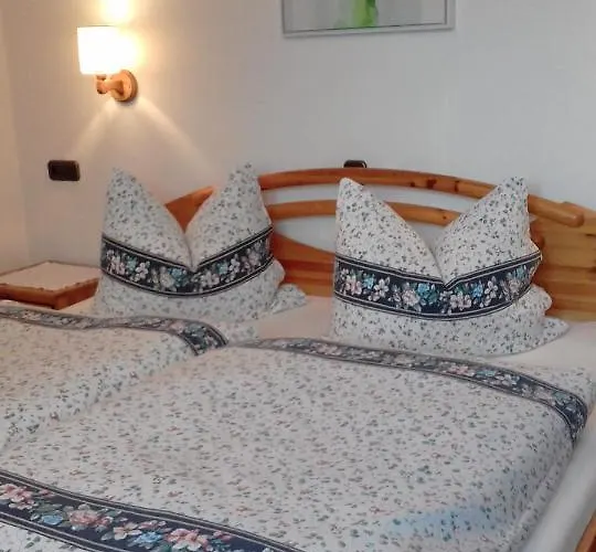 Fahringer Diana Kössen